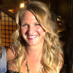 Meet your Posher, Candice